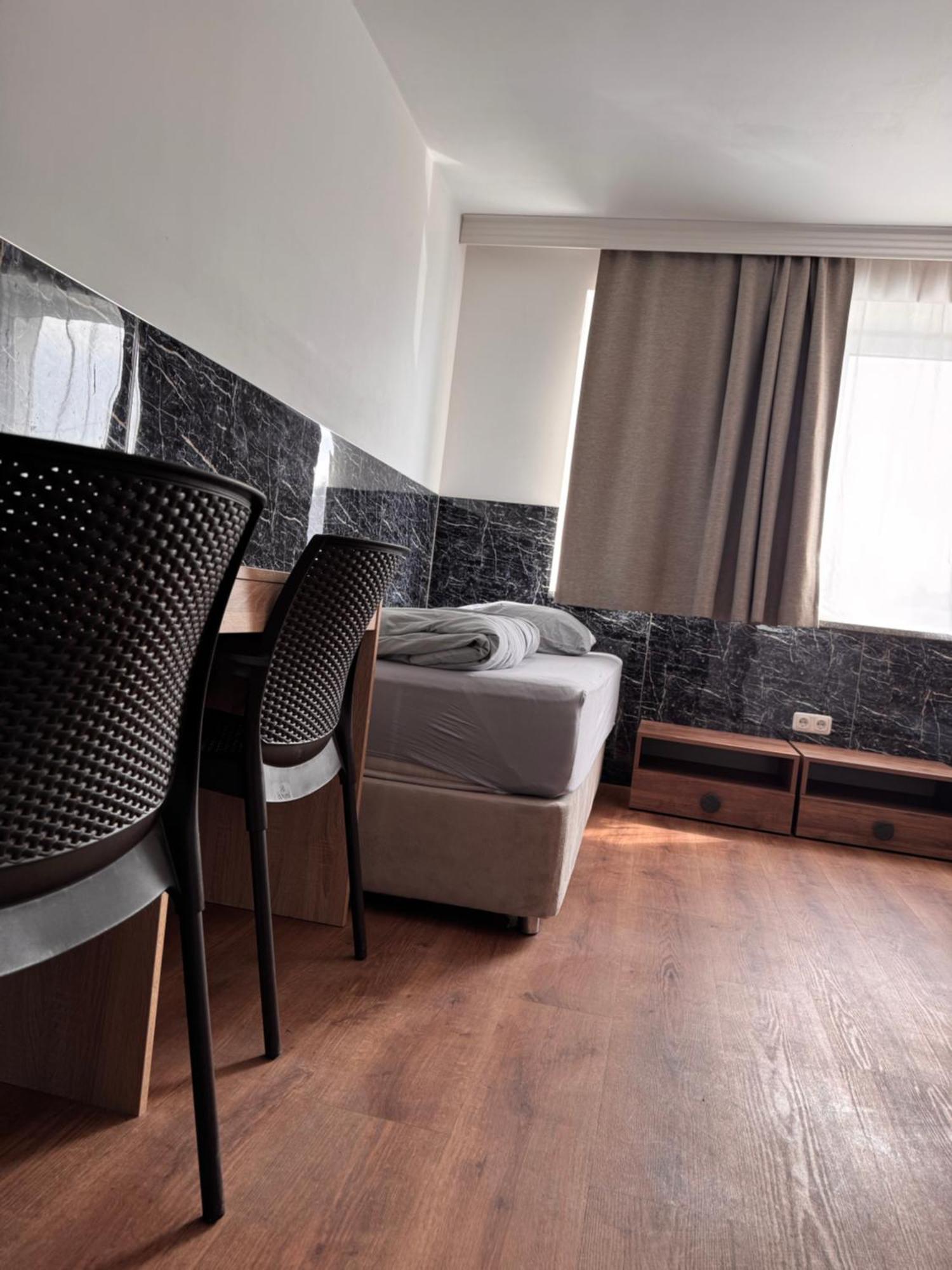 F Hotel 24H Check-In Hörsching Εξωτερικό φωτογραφία