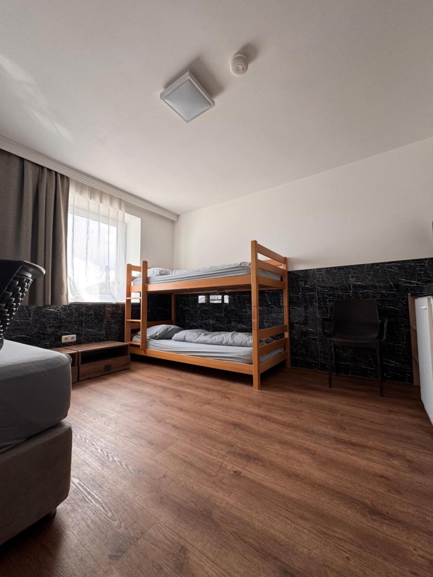 F Hotel 24H Check-In Hörsching Εξωτερικό φωτογραφία